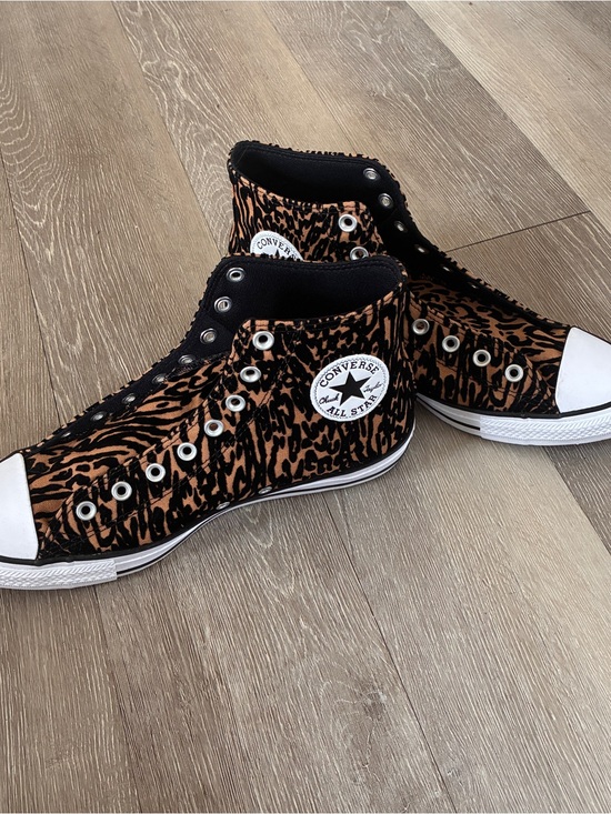 Converse Other - Converse Black Textile Sneaker Interior Label